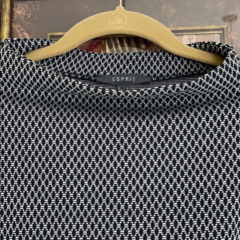 ESPRIT Top - Picture 3 of 6
